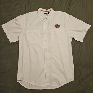 Harley-Davidson White Short-Sleeve Button-Down Shirt with Chest Patch